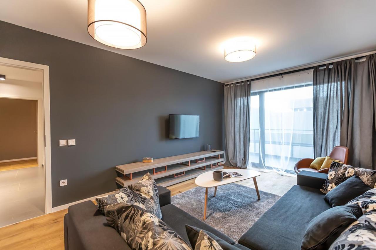 Cosmopolit Booking Brasov Exterior photo