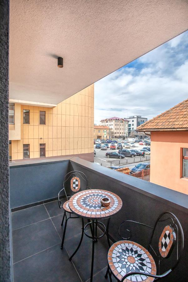 Cosmopolit Booking Brasov Exterior photo